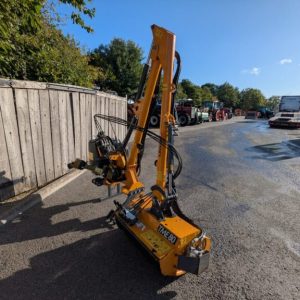 WESSEX T320A HEDGE CUTTER