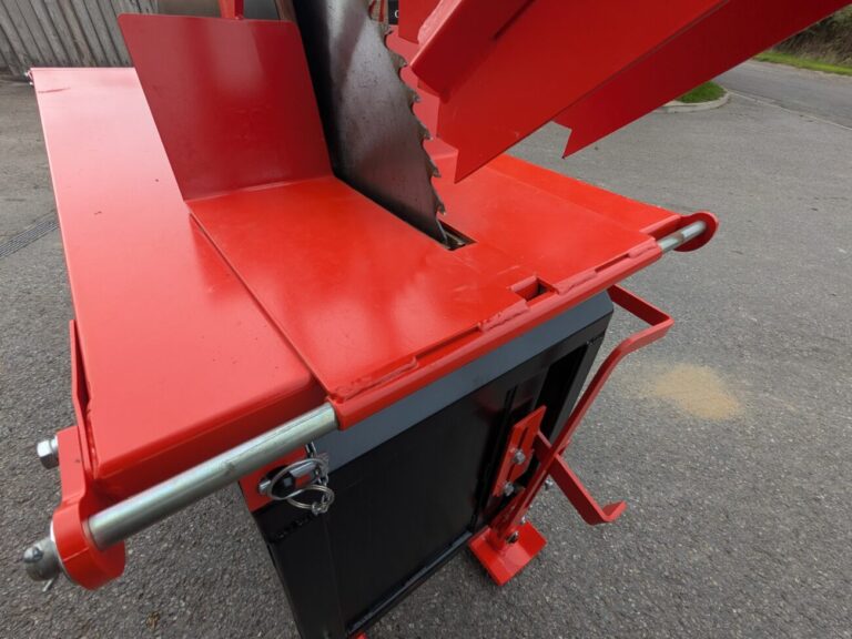 BROWN WOODWORK PTO SAWBENCH - Image 3