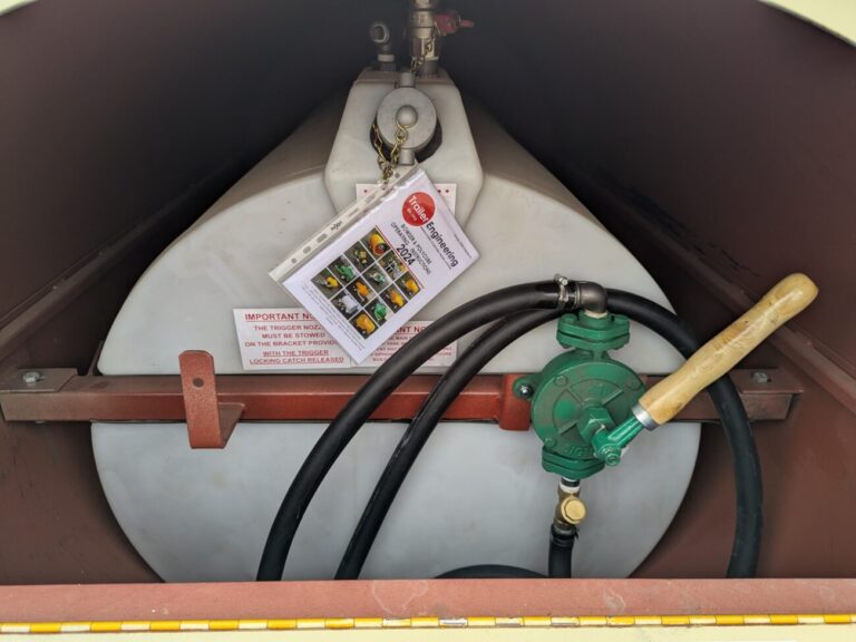 TRAILER ENGINEERING 950 LITRE BUNDED BOWSER - Image 9